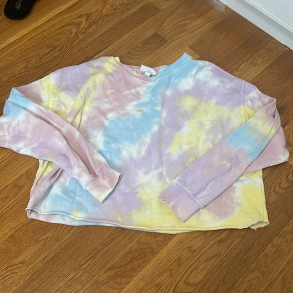 Colsie tie dye cropped sweatshirt